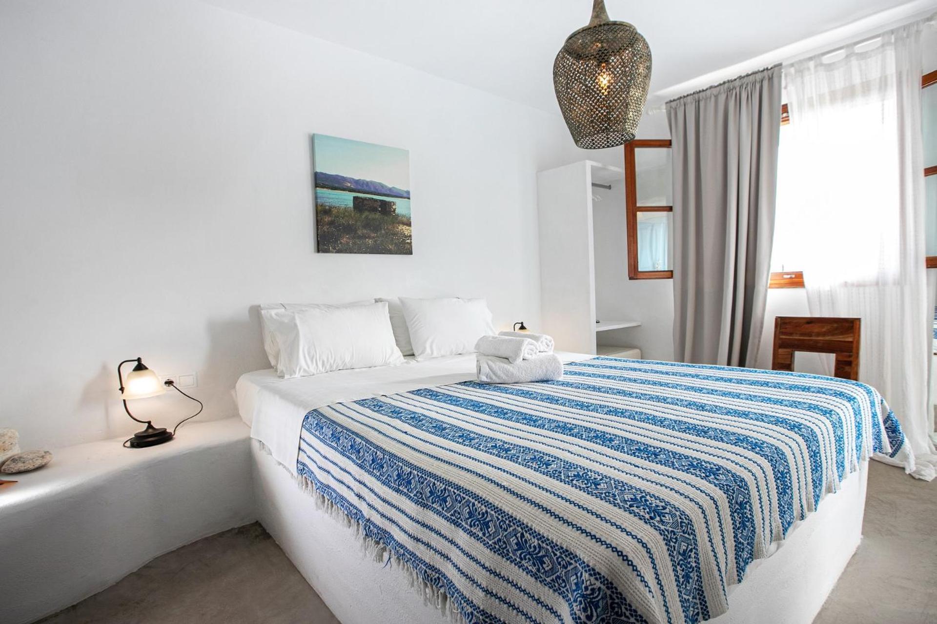 Eight Dimensions Capari Suites Elafonisos Pokoj fotografie