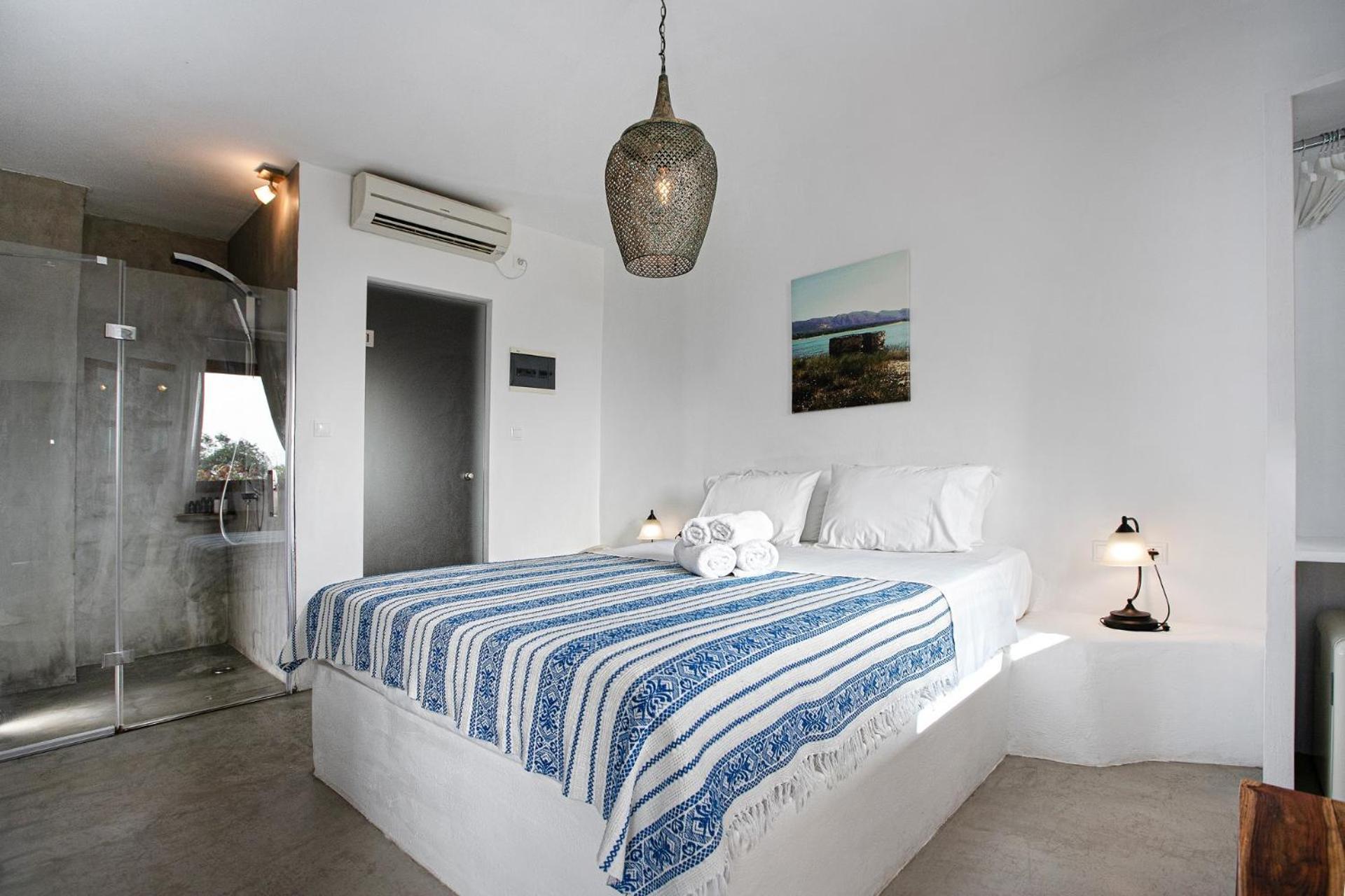Eight Dimensions Capari Suites Elafonisos Pokoj fotografie